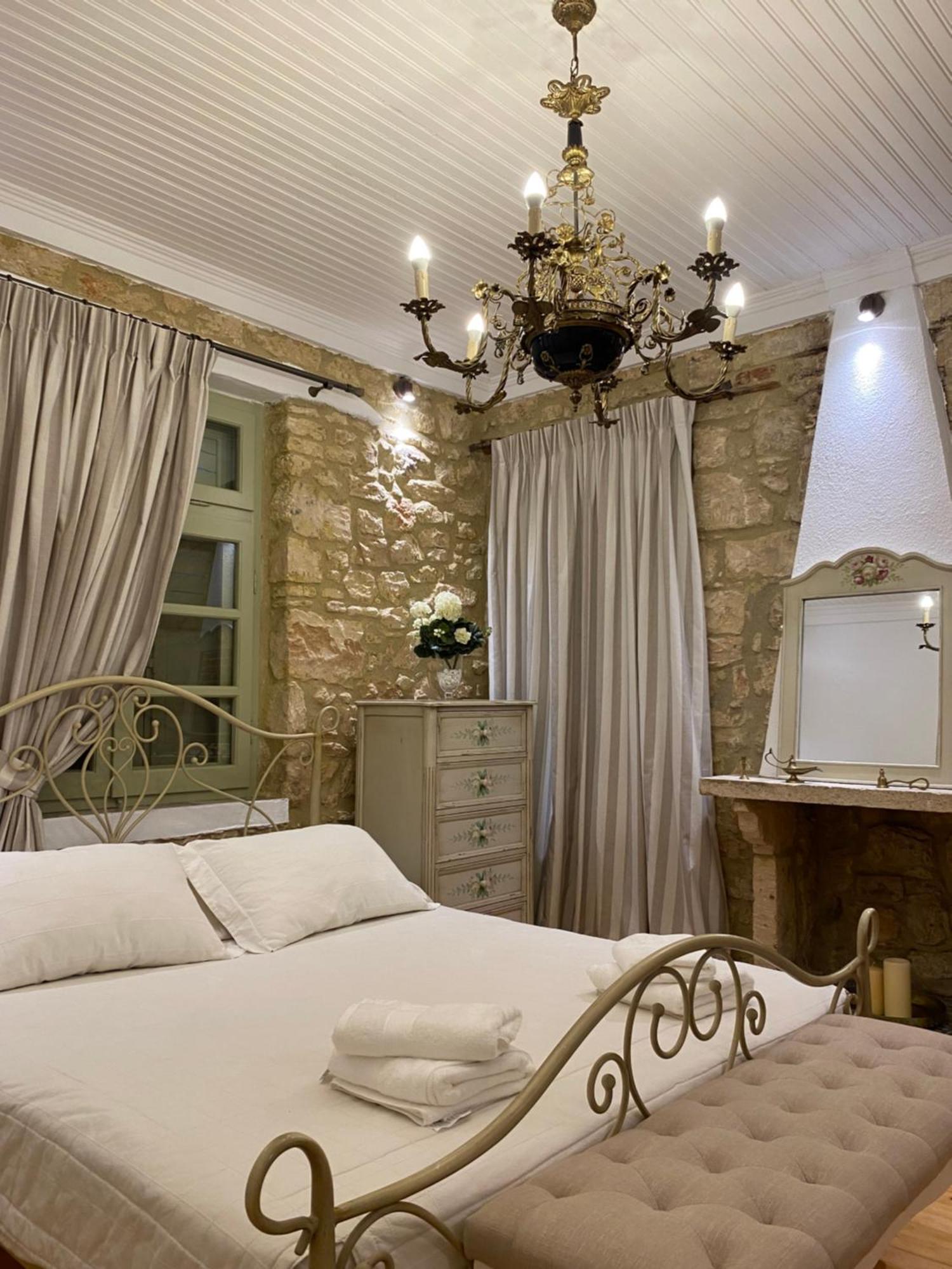 Appartamento Stefanos House Afytos Esterno foto